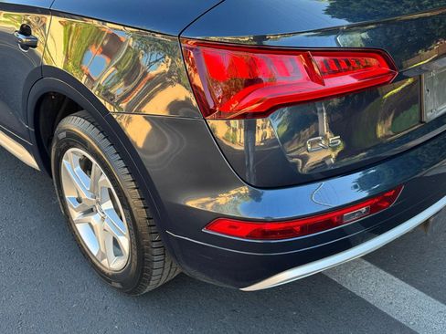 Used 2019 Audi Q5 2.0T Premium AWD/4WD image 54