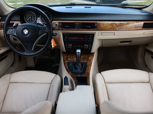 Used 2008 BMW 328i Coupe w/ Sport Pkg RWD image 21