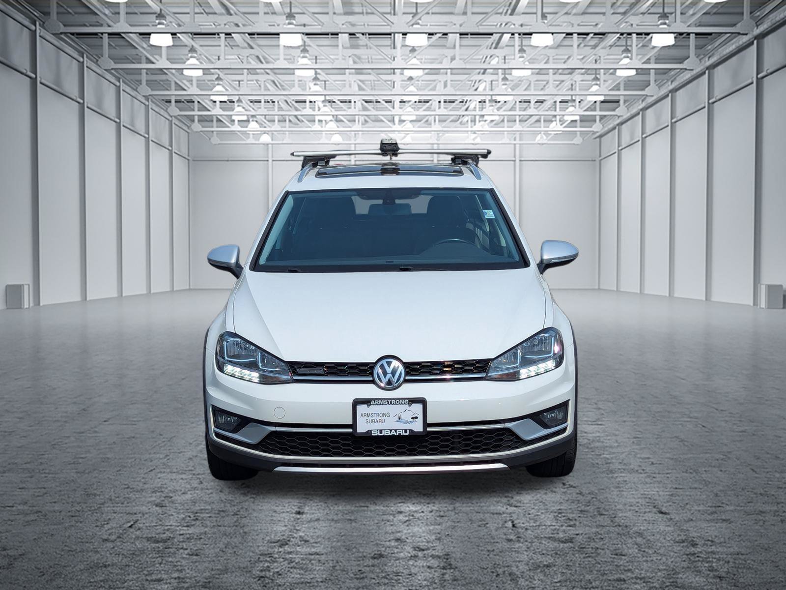 Used 2018 Volkswagen Golf Alltrack AWD/4WD image 8