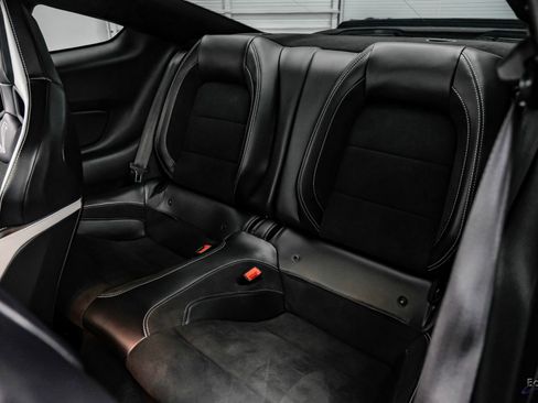 Used 2020 Ford Mustang Shelby GT500 w/ Technology Package RWD image 82