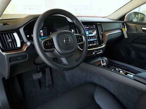 New 2026 Volvo V60 B5 Cross Country Plus w/ Climate Package image 12
