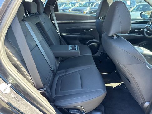 Certified 2023 Hyundai Tucson SE image 15