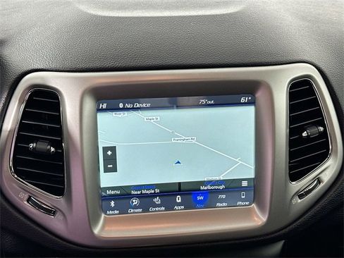 Used 2018 Jeep Compass Latitude w/ Popular Equipment Group image 11