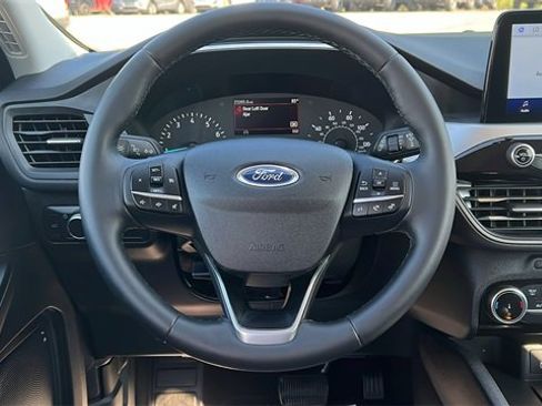 Certified 2022 Ford Escape SE w/ Convenience Package image 14