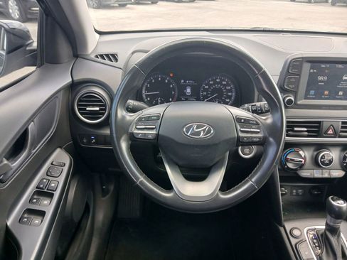 Used 2018 Hyundai Kona SEL FWD image 26