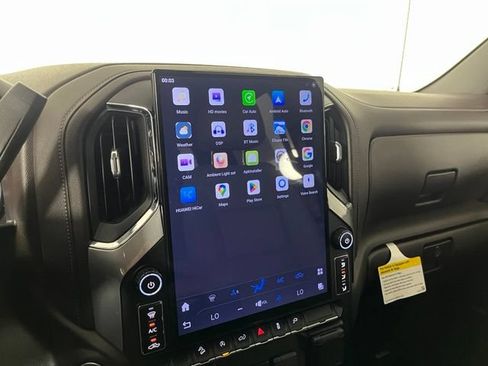 Used 2021 Chevrolet Silverado 1500 RST AWD/4WD image 25