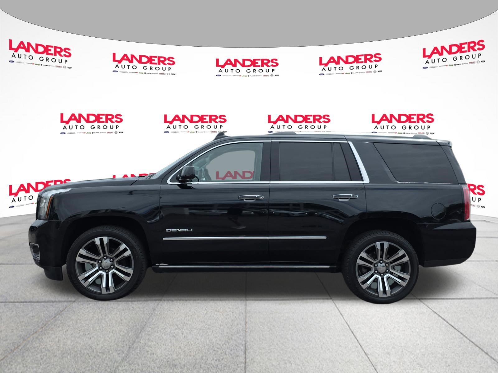 Used 2020 GMC Yukon Denali w/ Denali Premium Package AWD/4WD image 6