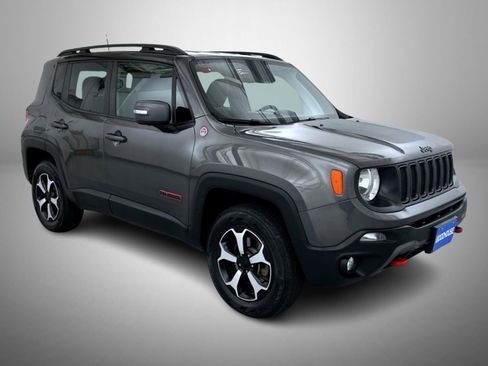 Used 2019 Jeep Renegade Trailhawk AWD/4WD image 3