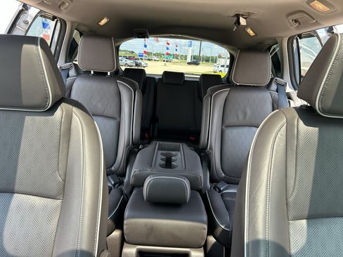 Used 2023 Honda Odyssey Elite image 17