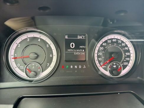 Used 2022 RAM 1500 Classic Warlock AWD/4WD image 14