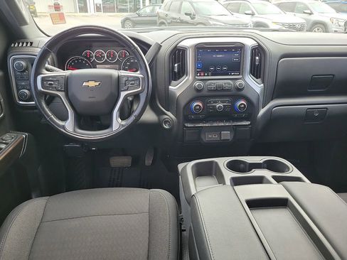 Used 2019 Chevrolet Silverado 1500 LT w/ All-Star Edition AWD/4WD image 10