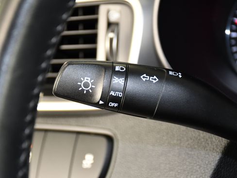 Used 2019 Kia Sorento FWD w/ LX Convenience Package image 22