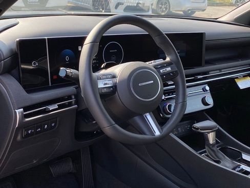 New 2026 Hyundai Santa Cruz Limited image 9