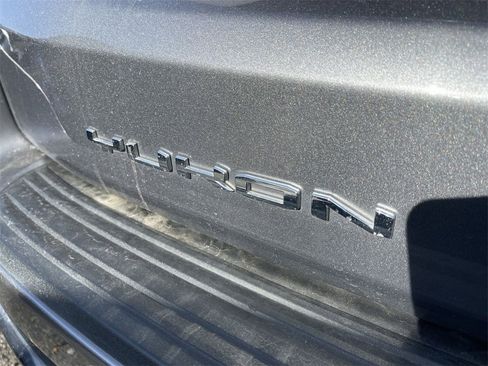 Used 2021 GMC Yukon AT4 w/ AT4 Premium Plus Package image 8