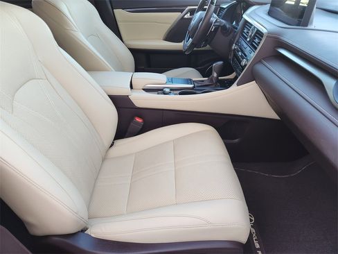 Used 2020 Lexus RX 350L Luxury image 14