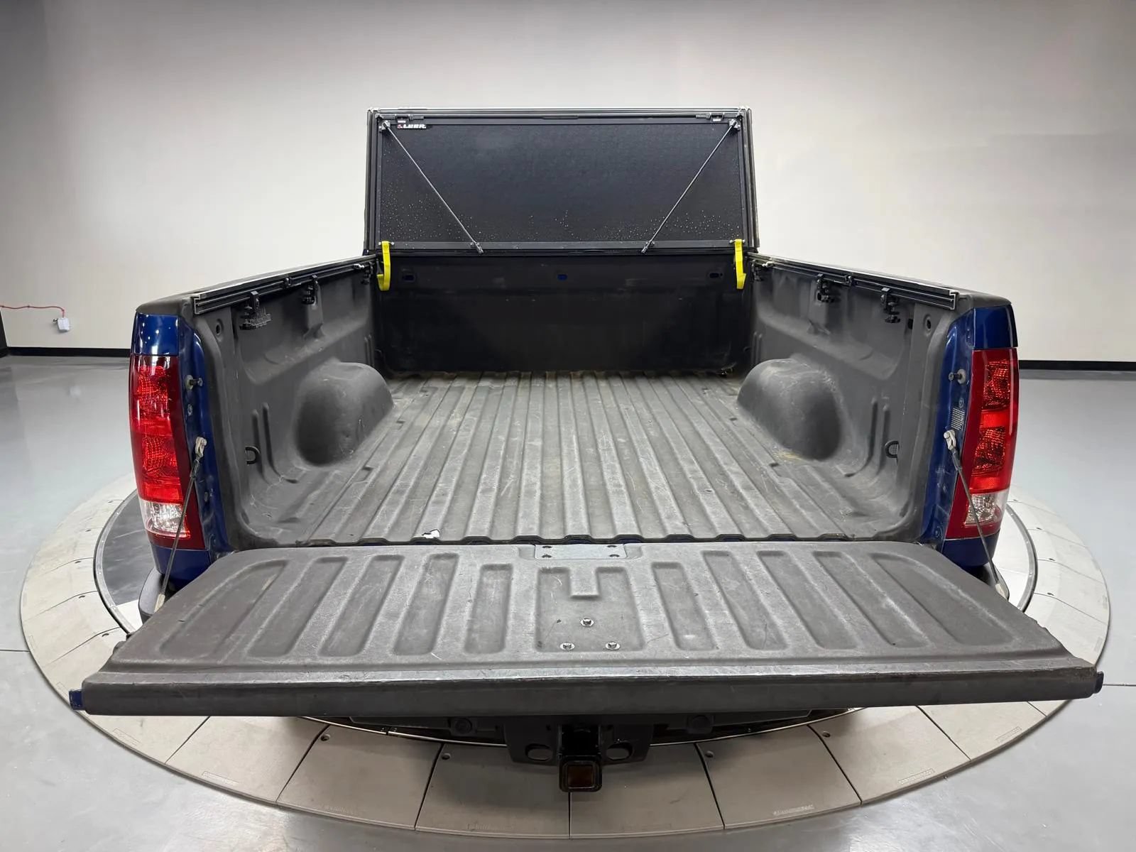 Used 2013 GMC Sierra 2500 SLE w/ SLE Preferred Package AWD/4WD image 15