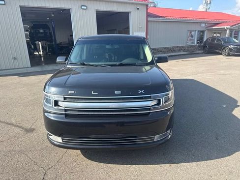 Used 2019 Ford Flex Limited w/ Equipment Group 301A AWD/4WD image 8