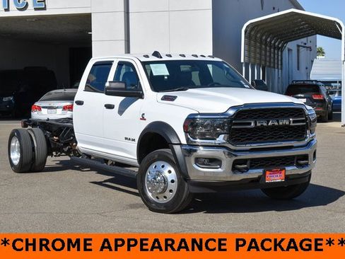 Used 2022 RAM 5500 Tradesman w/ Chrome Appearance Group image 2