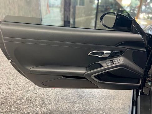 Used 2020 Porsche 718 Cayman S w/ Sport Chrono Package image 17