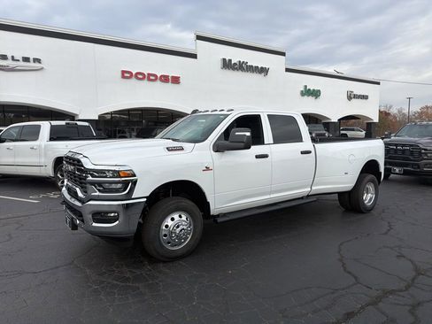 New 2026 RAM 3500 Tradesman image 3