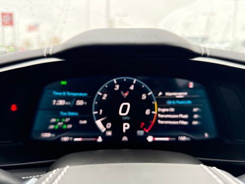 Used 2025 Chevrolet Corvette Stingray Coupe w/ 1LT image 30