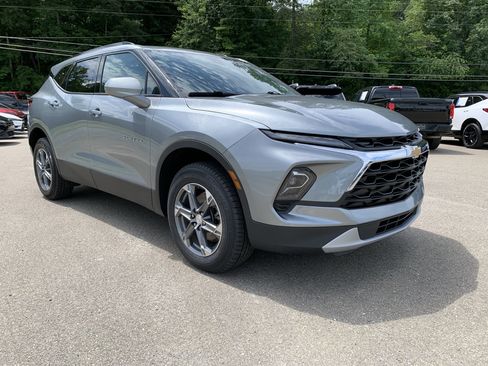 Used 2023 Chevrolet Blazer LT w/ Convenience Package FWD image 10
