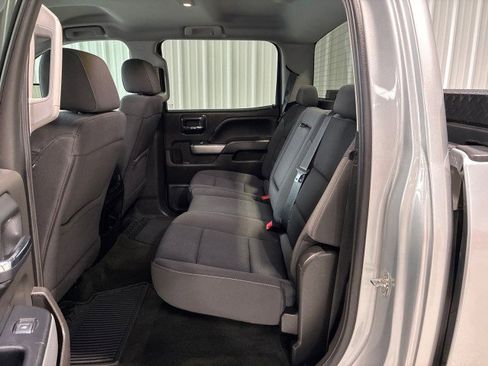 Used 2018 Chevrolet Silverado 1500 LT w/ Texas Edition image 15