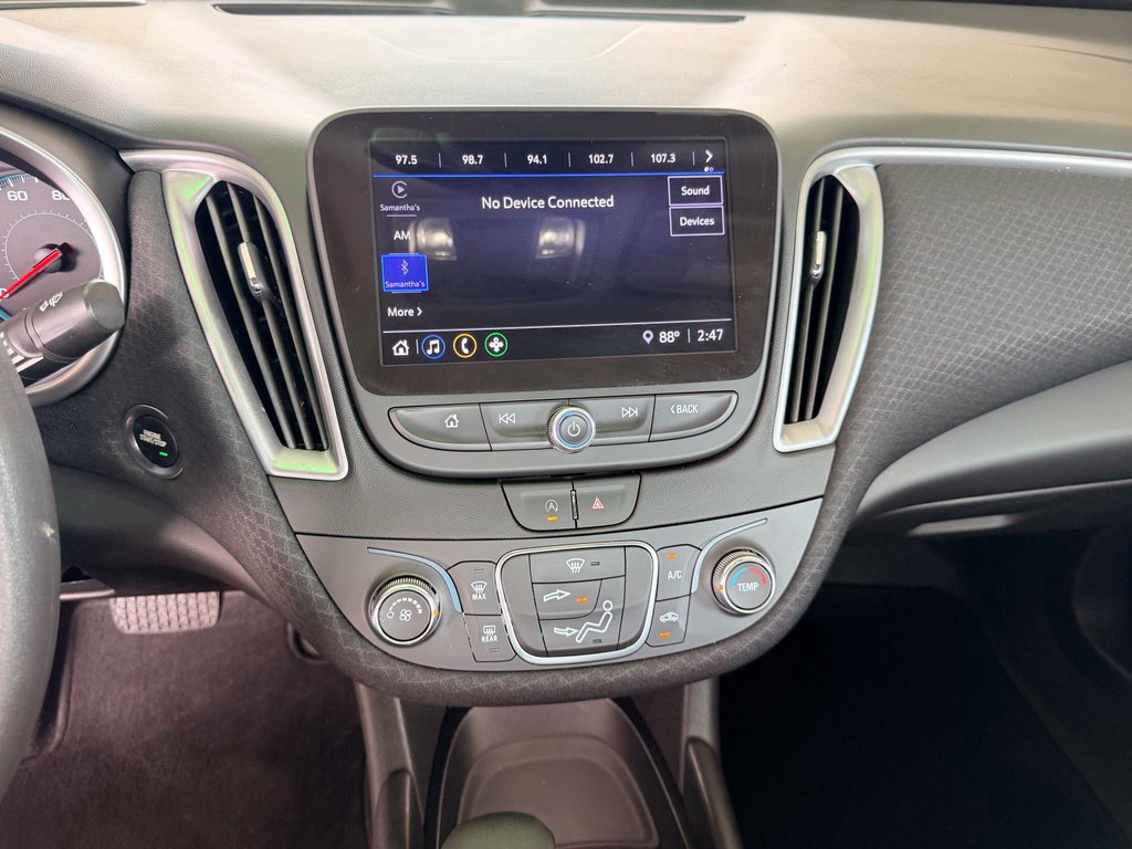 Used 2025 Chevrolet Malibu LS FWD image 22