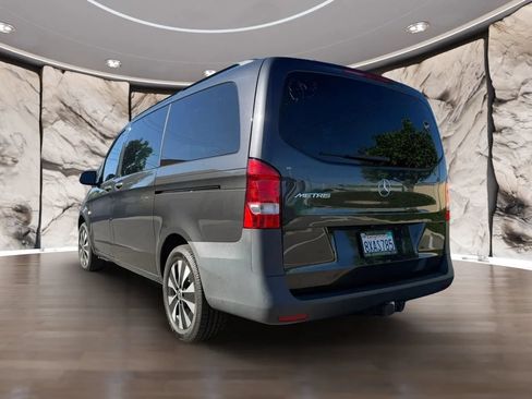 Used 2021 Mercedes-Benz Metris Passenger image 8
