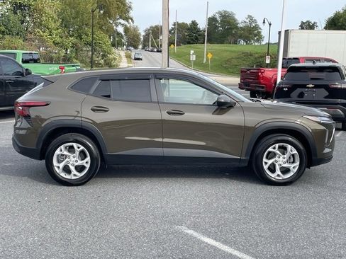 Certified 2024 Chevrolet Trax LS w/ LS Convenience Package image 14