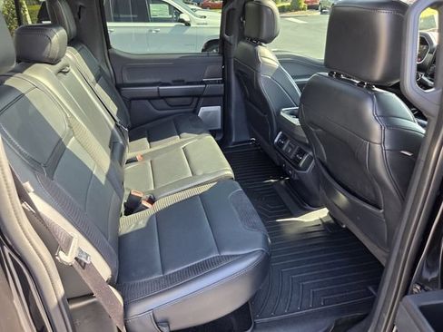 Used 2022 Ford F150 Raptor w/ Equipment Group 801A High AWD/4WD image 17