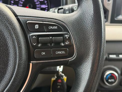 Used 2017 Kia Sportage LX w/ LX Popular Package image 25