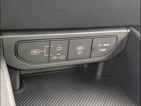 New 2025 Kia K4 LXS image 12