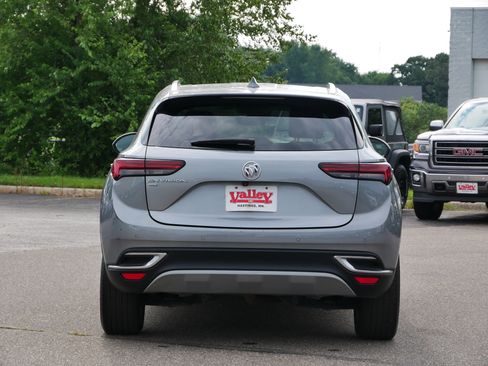 Used 2023 Buick Envision Essence image 6