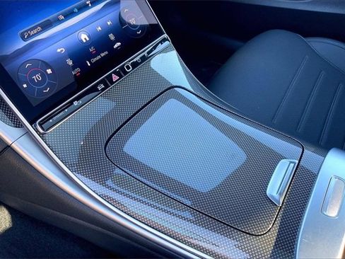 Used 2025 Mercedes-Benz C 300 4MATIC Sedan image 13