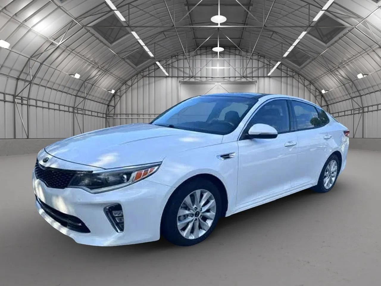 Used 2018 Kia Optima S w/ Panoramic Sunroof Package FWD image 2