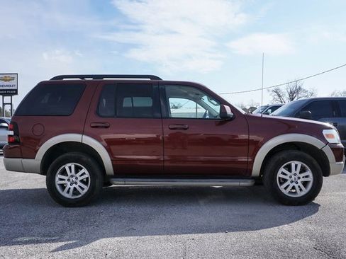 Used 2010 Ford Explorer Eddie Bauer image 3