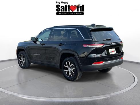 Used 2024 Jeep Grand Cherokee Limited AWD/4WD image 5