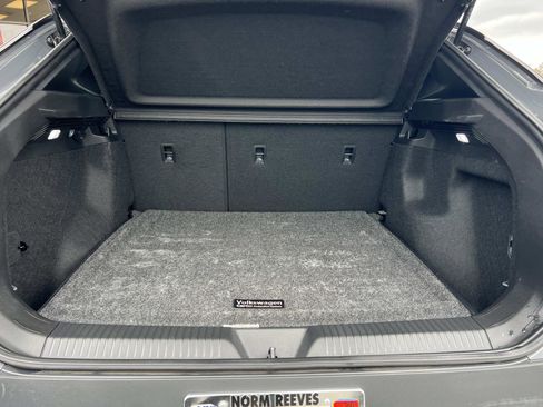 Certified 2023 Volkswagen ID.4 Pro AWD/4WD image 23