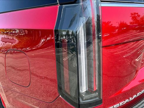 New 2026 Cadillac Escalade 4WD w/ LPO, Floor Liner Package image 15