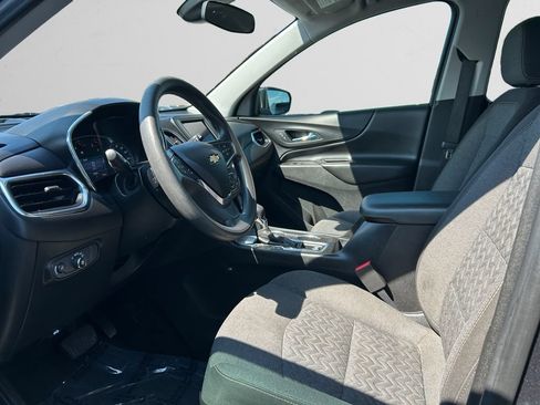 Used 2022 Chevrolet Equinox LT FWD image 19