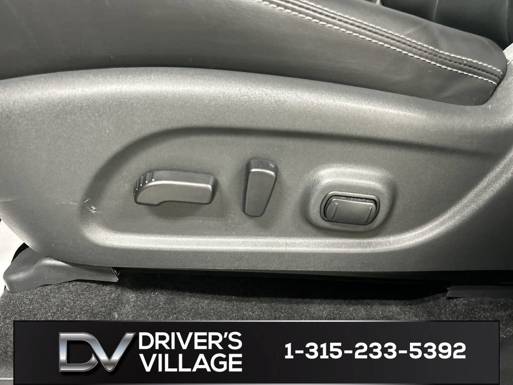 Used 2023 Nissan Murano SV w/ SV Midnight Edition Package AWD/4WD image 10