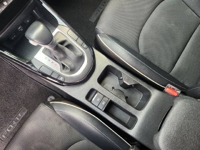 Used 2024 Kia Forte GT-Line FWD image 21