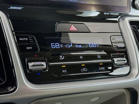 Used 2022 Kia Sorento SX image 24