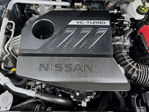 Used 2023 Nissan Rogue S FWD image 38