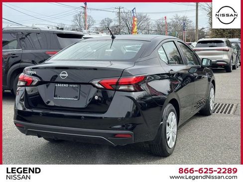 Used 2024 Nissan Versa S w/ Electronics Package FWD image 5