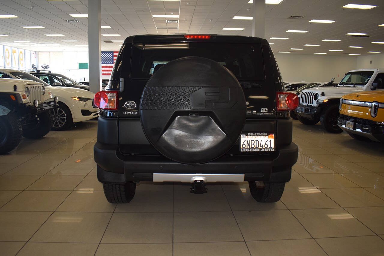 Used 2010 Toyota FJ Cruiser 4WD w/ Upgrade Pkg 2 image 5