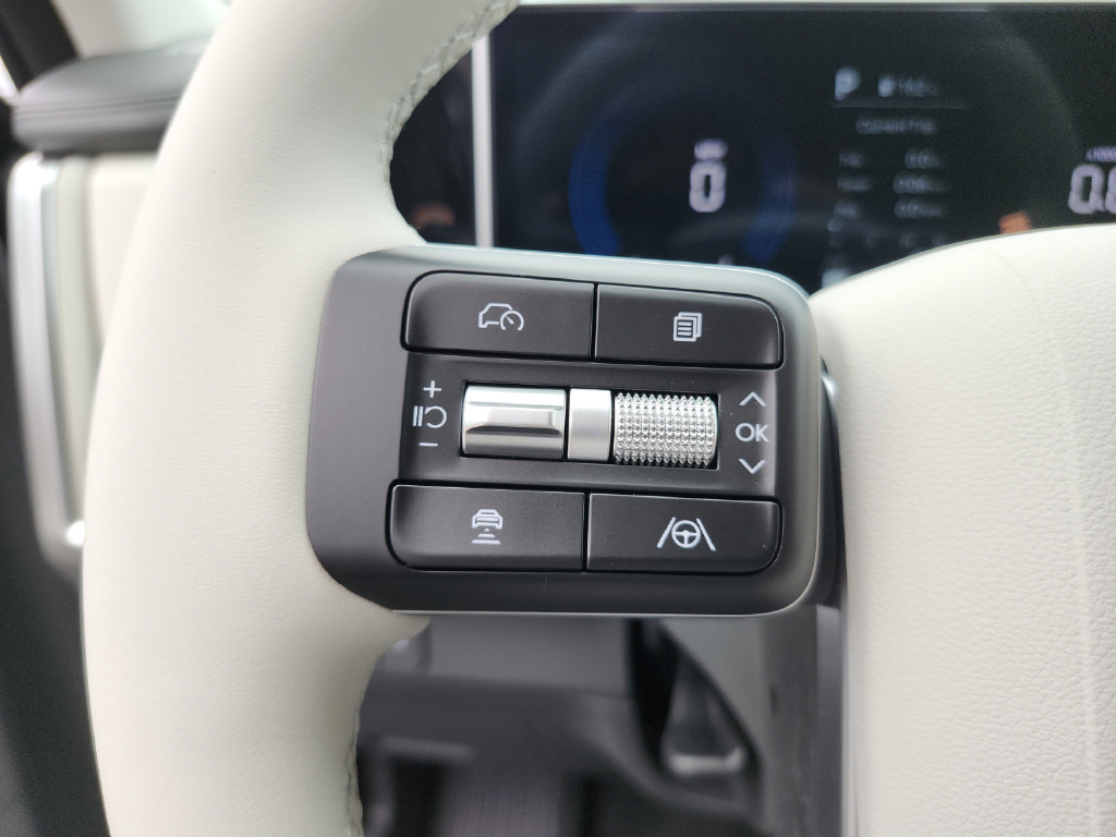 New 2027 Hyundai Santa Fe SE FWD image 32