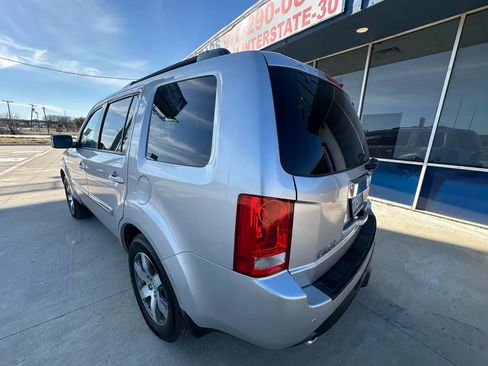 Used 2015 Honda Pilot Touring image 2