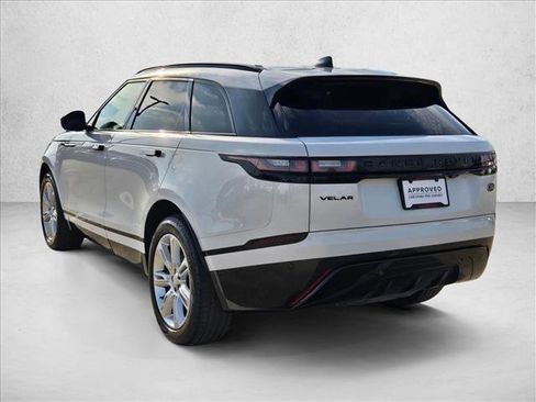 Certified 2022 Land Rover Range Rover Velar R-Dynamic S image 3
